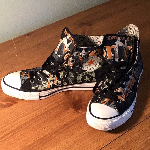 Converse Shoes - Vintage basketball Chuck Taylors black/orange